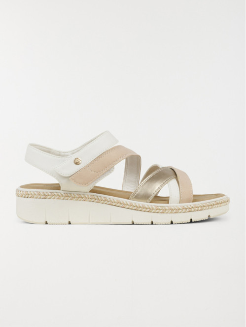 Sandales semelle épaisse...