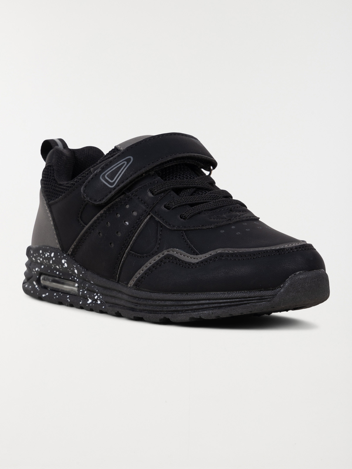 Chaussure de sport noire garçon (31-39)
