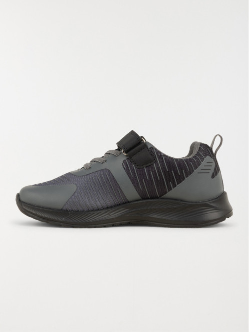 Baskets de sport noires garçon (31-39)