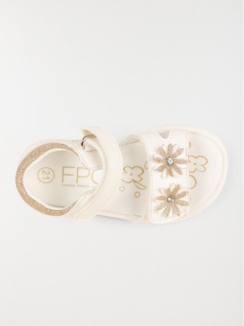 Sandales blanches fleurs...