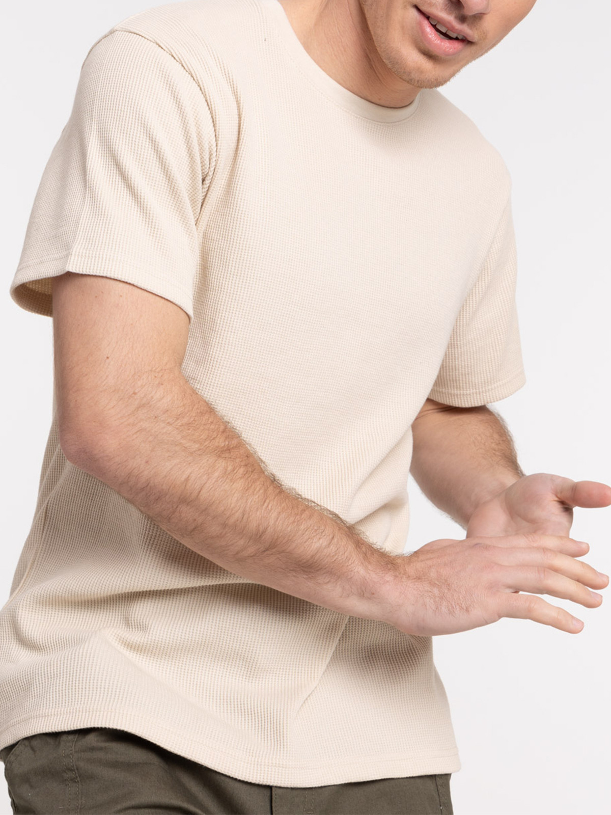 T-shirt homme col rond beige clair