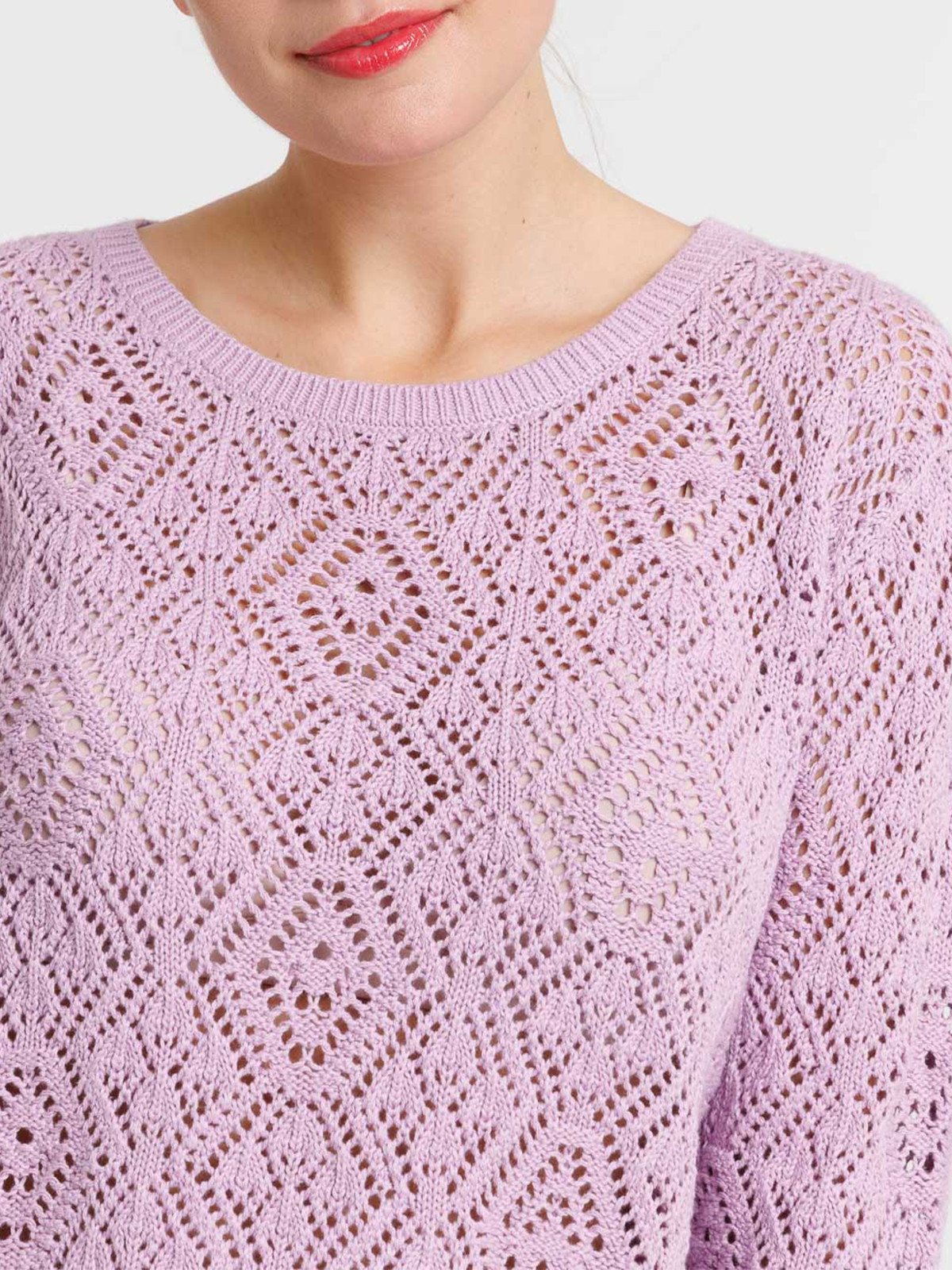 Pull ajouré col rond parme clair femme