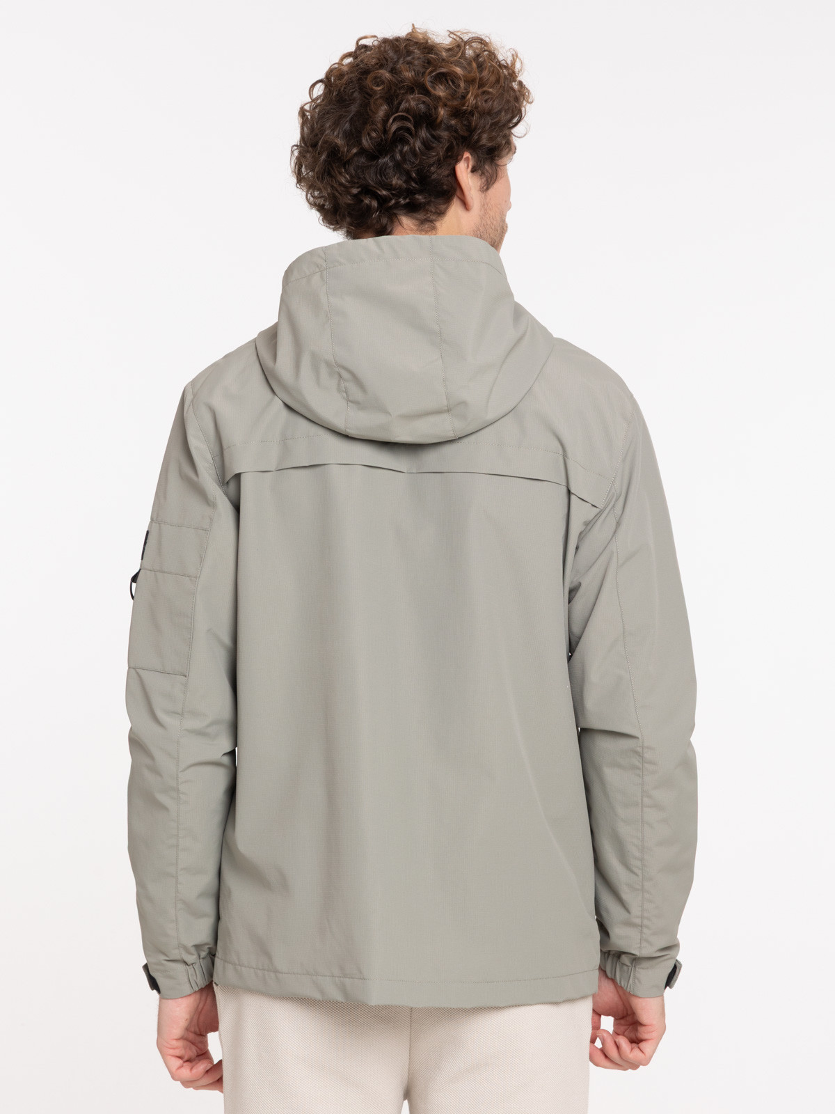Blouson capuche multipoches homme