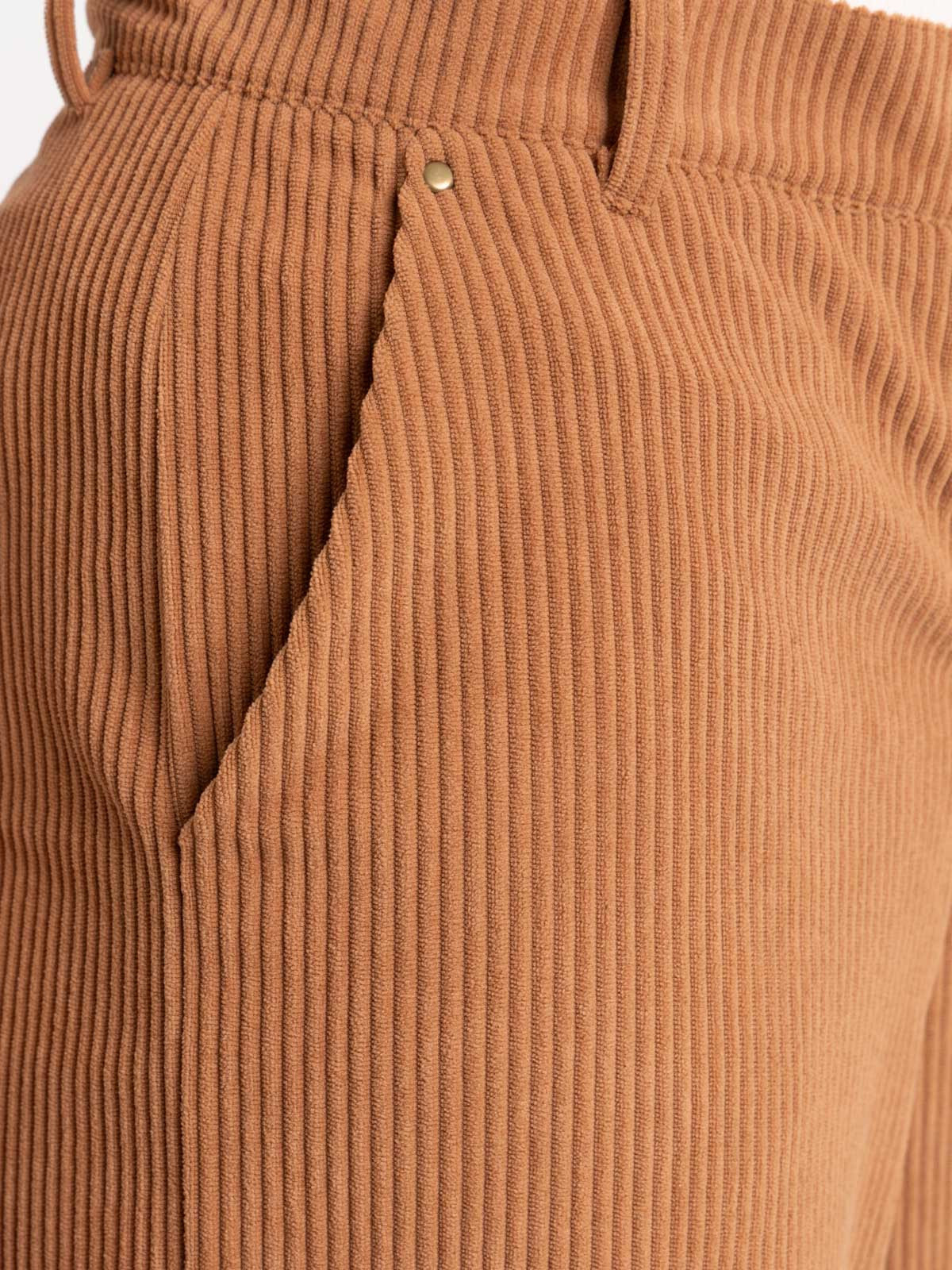 Pantalon large velours camel foncé femme