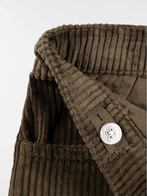 Jupe velours kaki quite fille (10-16A) Jupe velours kaki quite fille (10-16A)