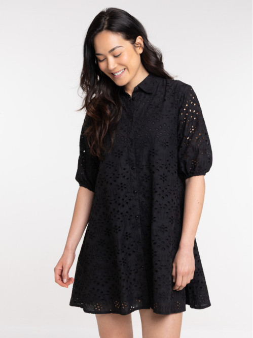 Robe noire broderie...