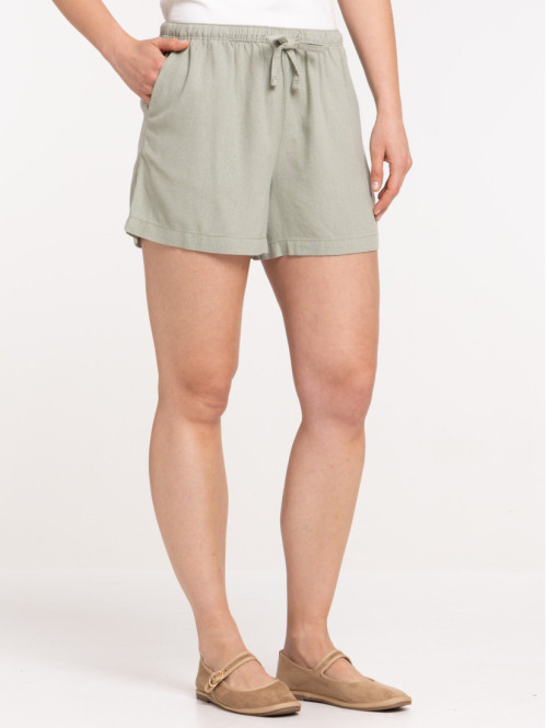 Short coloris mousse clair...