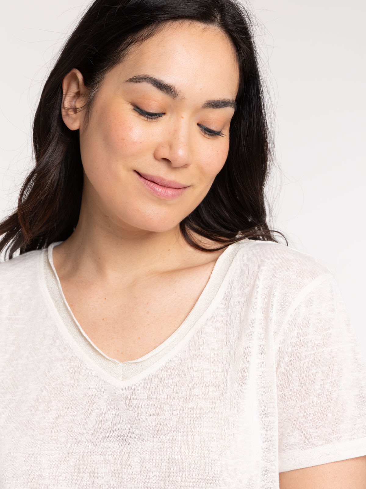 T-shirt col V shell femme