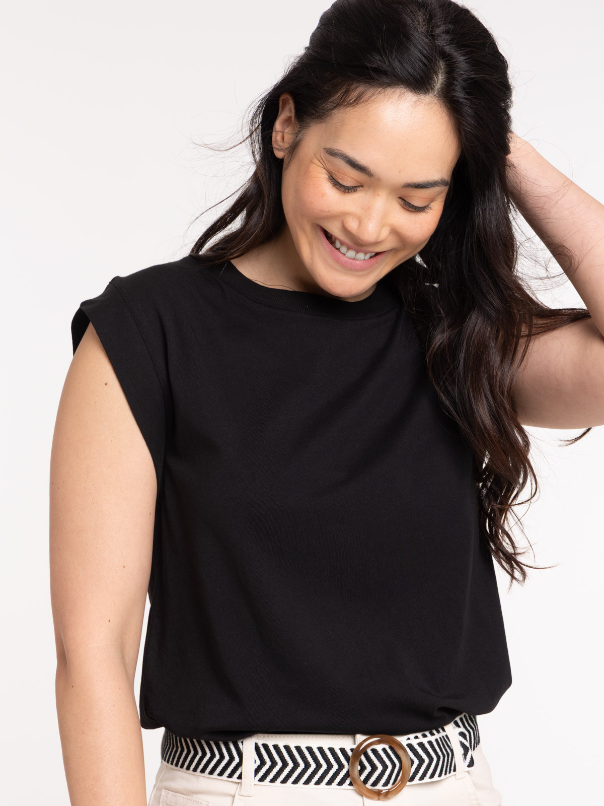Debardeur femme coloris noir du S au XL Debardeur femme coloris noir du S au XL
