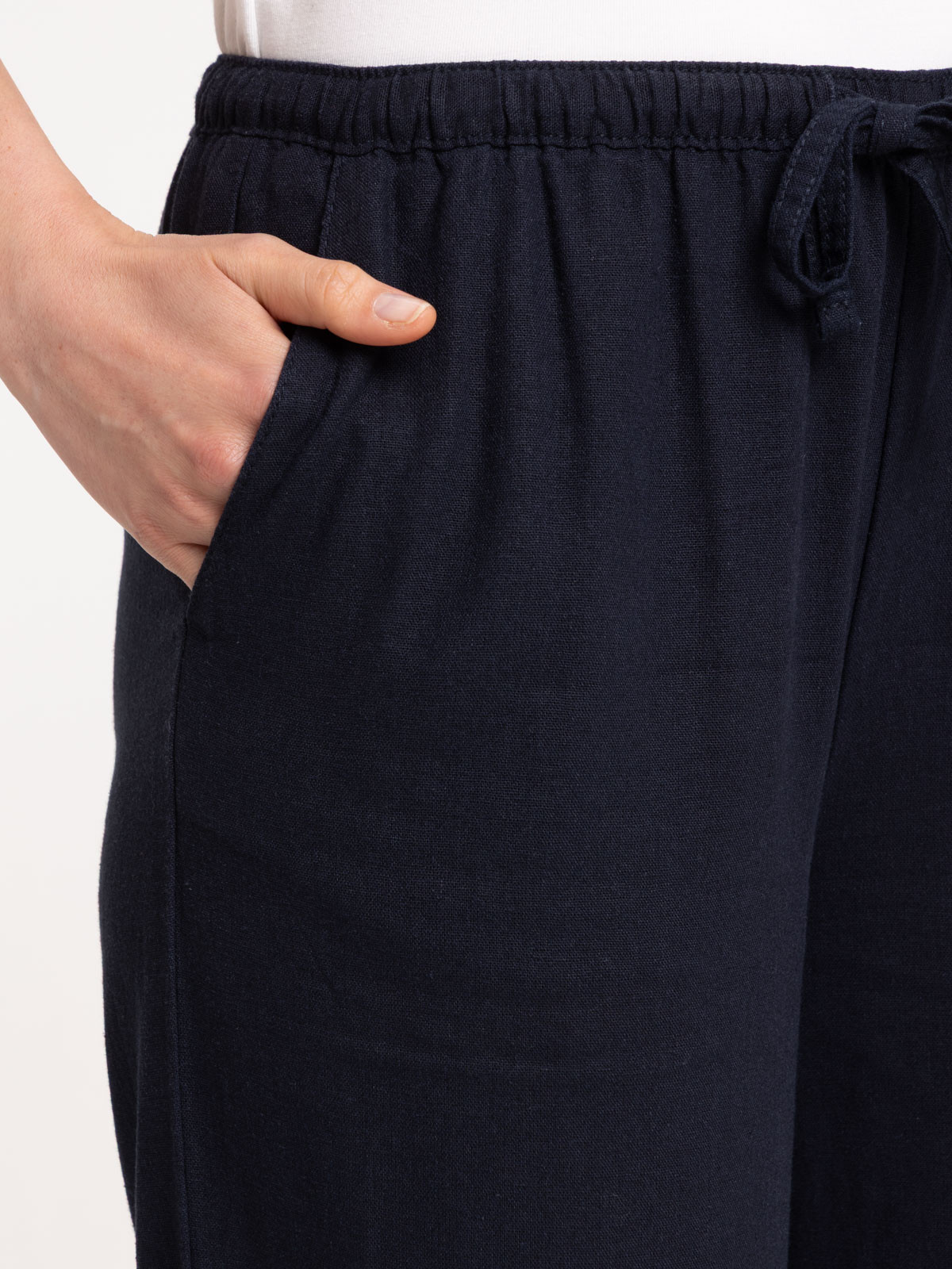 Pantalon coloris marine navy femme Pantalon coloris marine navy femme