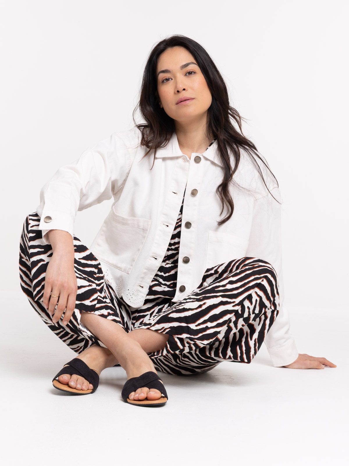 Veste écru festonnée femme Veste écru festonnée femme