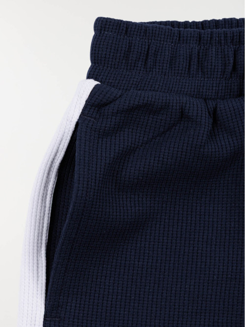 Bermuda bandes blanches...