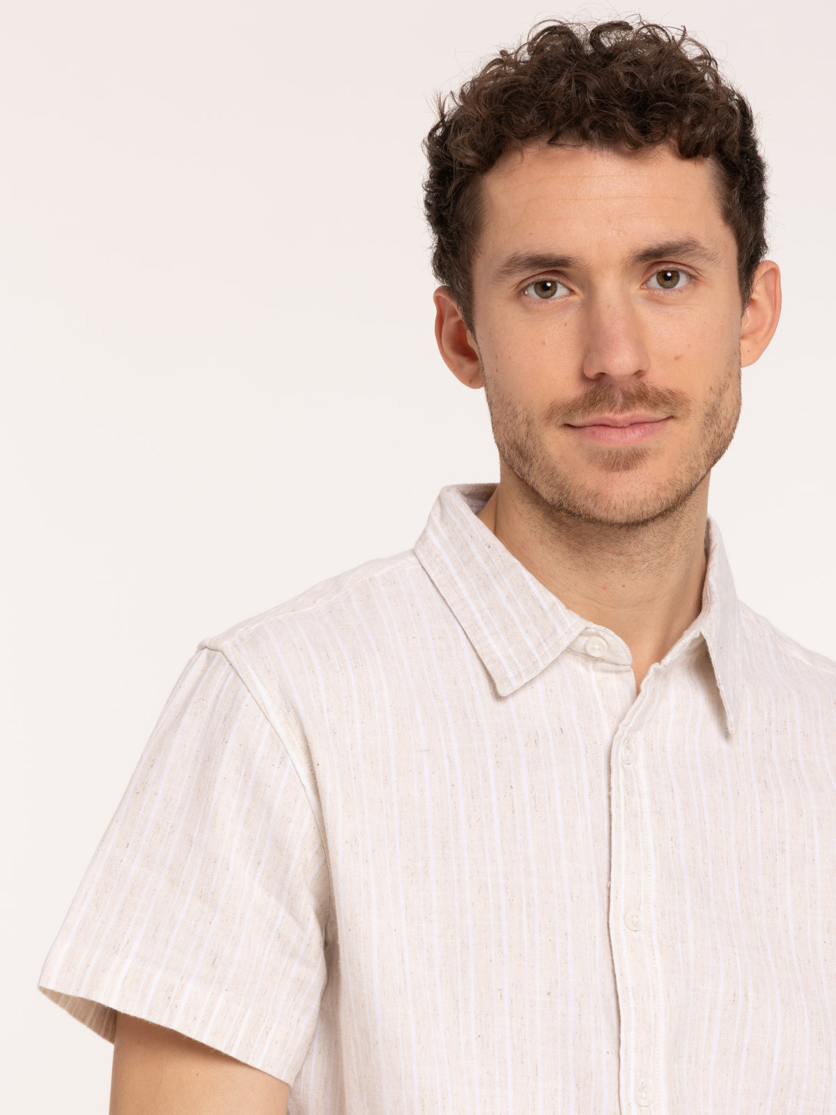 Chemise rayée manches courtes homme