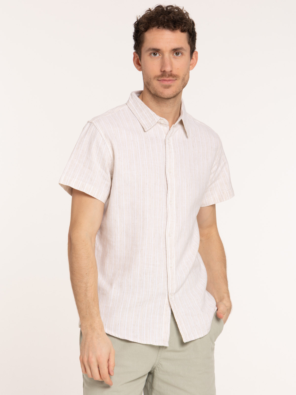 Chemise rayée manches courtes homme