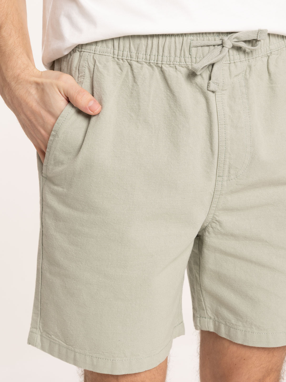 Short coloris sauge homme Short coloris sauge homme