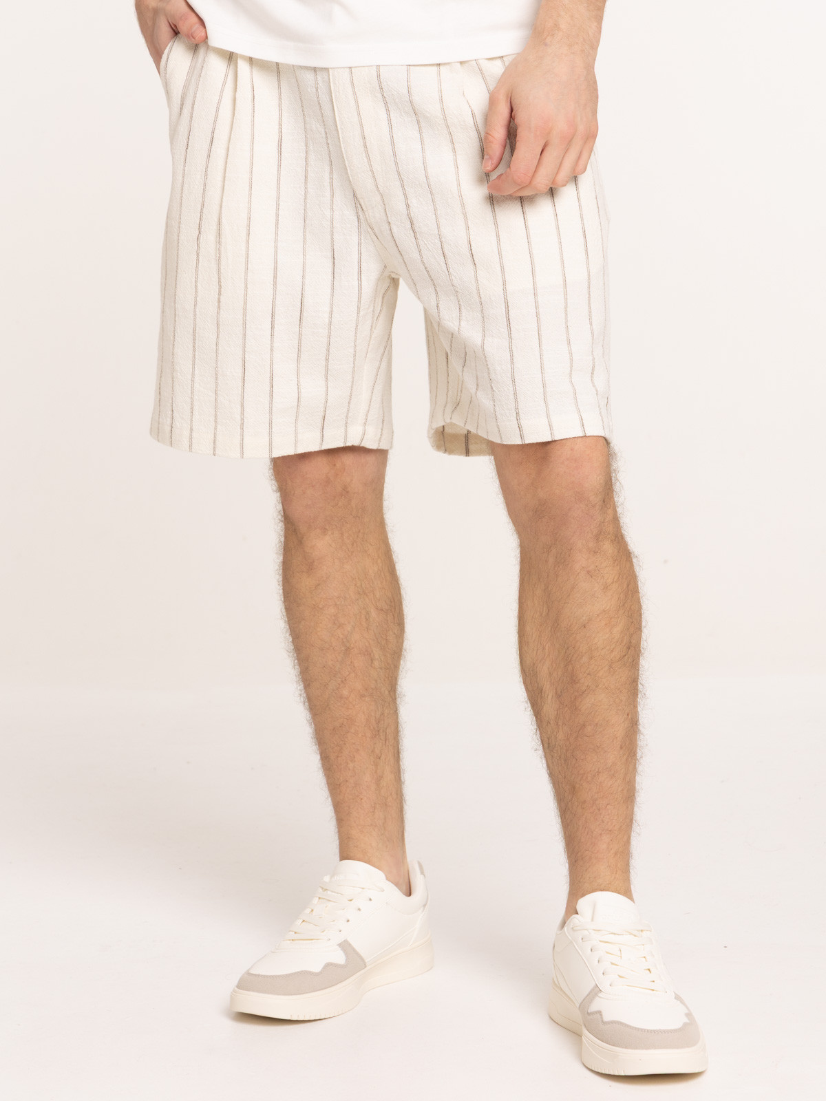 Short ivoire rayé homme