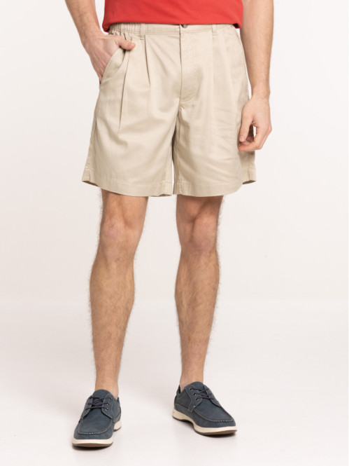 Short homme à pinces