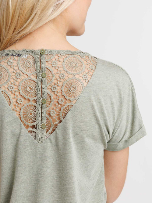 T-shirt femme dentelle...