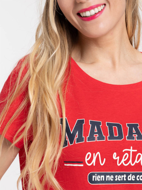 T-shirt rouge kiss message...