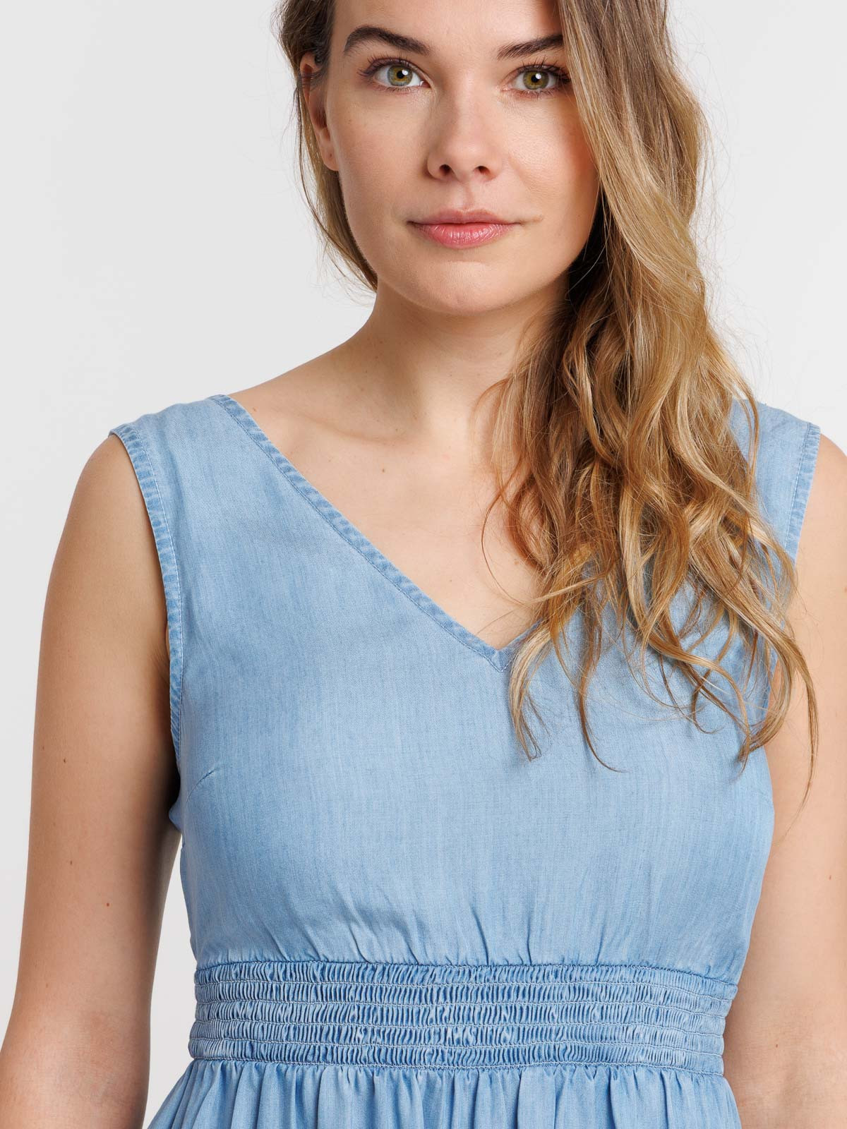 Robe longue bleue pâle femme