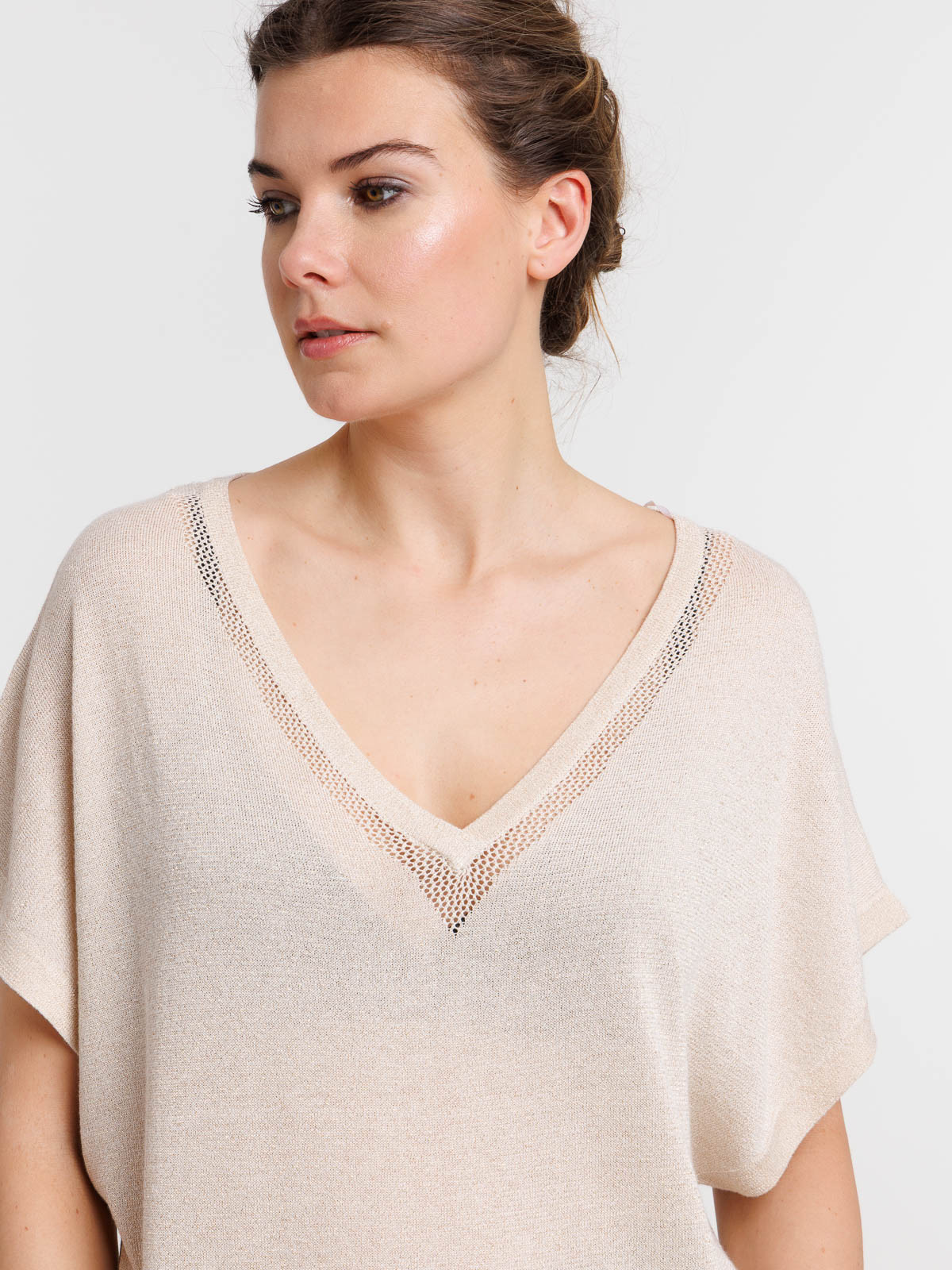 Pull femme col V brillant