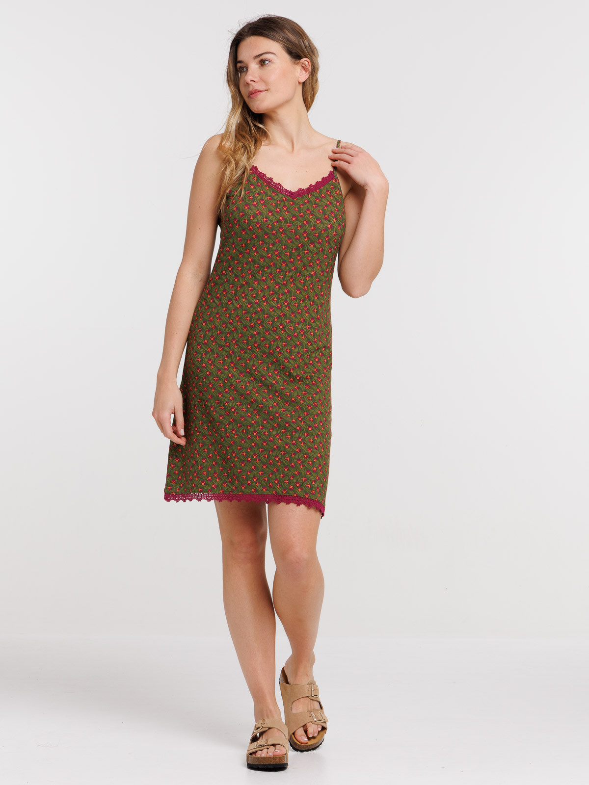 Nuisette fleurie femme Nuisette fleurie femme