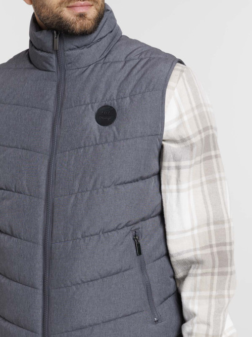 Veste sans manches zippée...