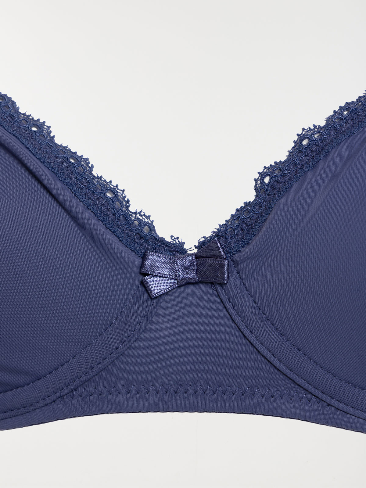 Lot de 2 soutiens-gorge femme (85B-95E) Lot de 2 soutiens-gorge femme (85B-95E)