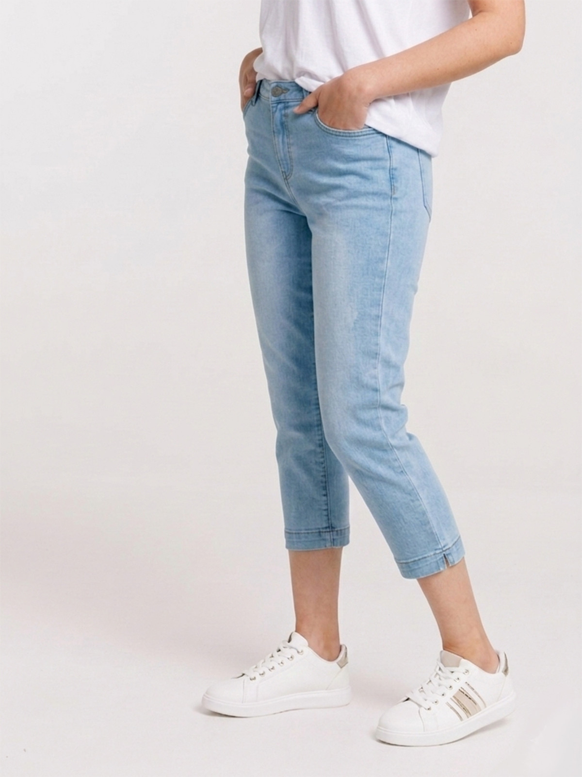 Pantacourt en jean bleached femme