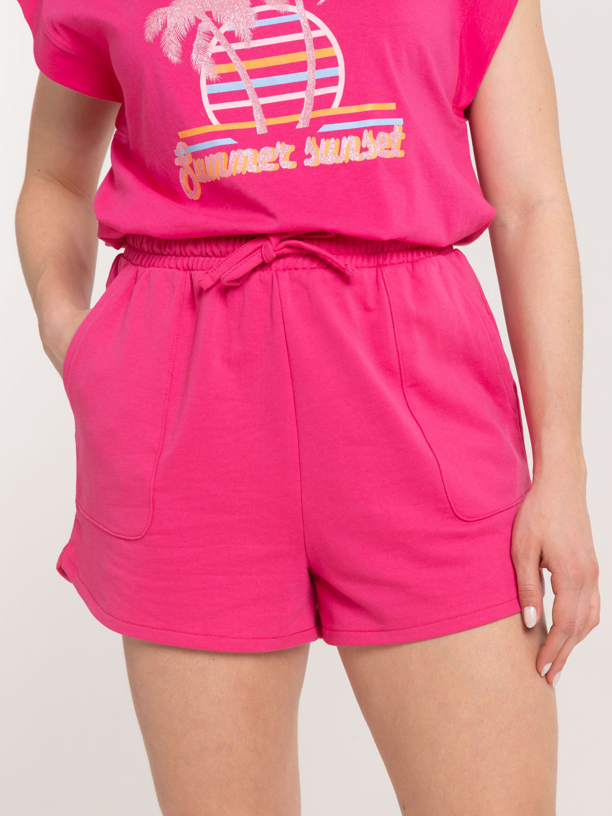Short coloris magenta femme