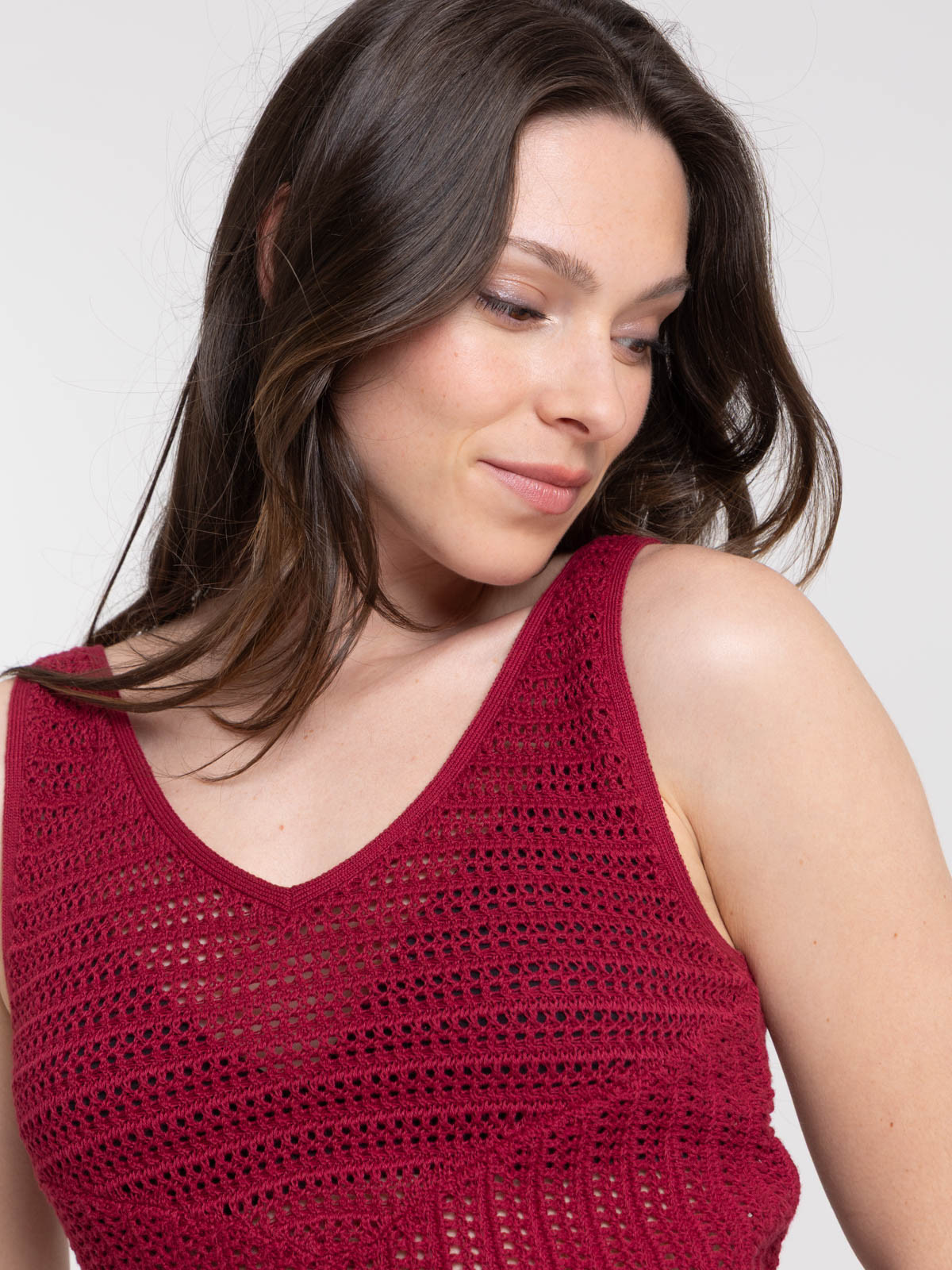 Débardeur bourgogne maille crochet femme