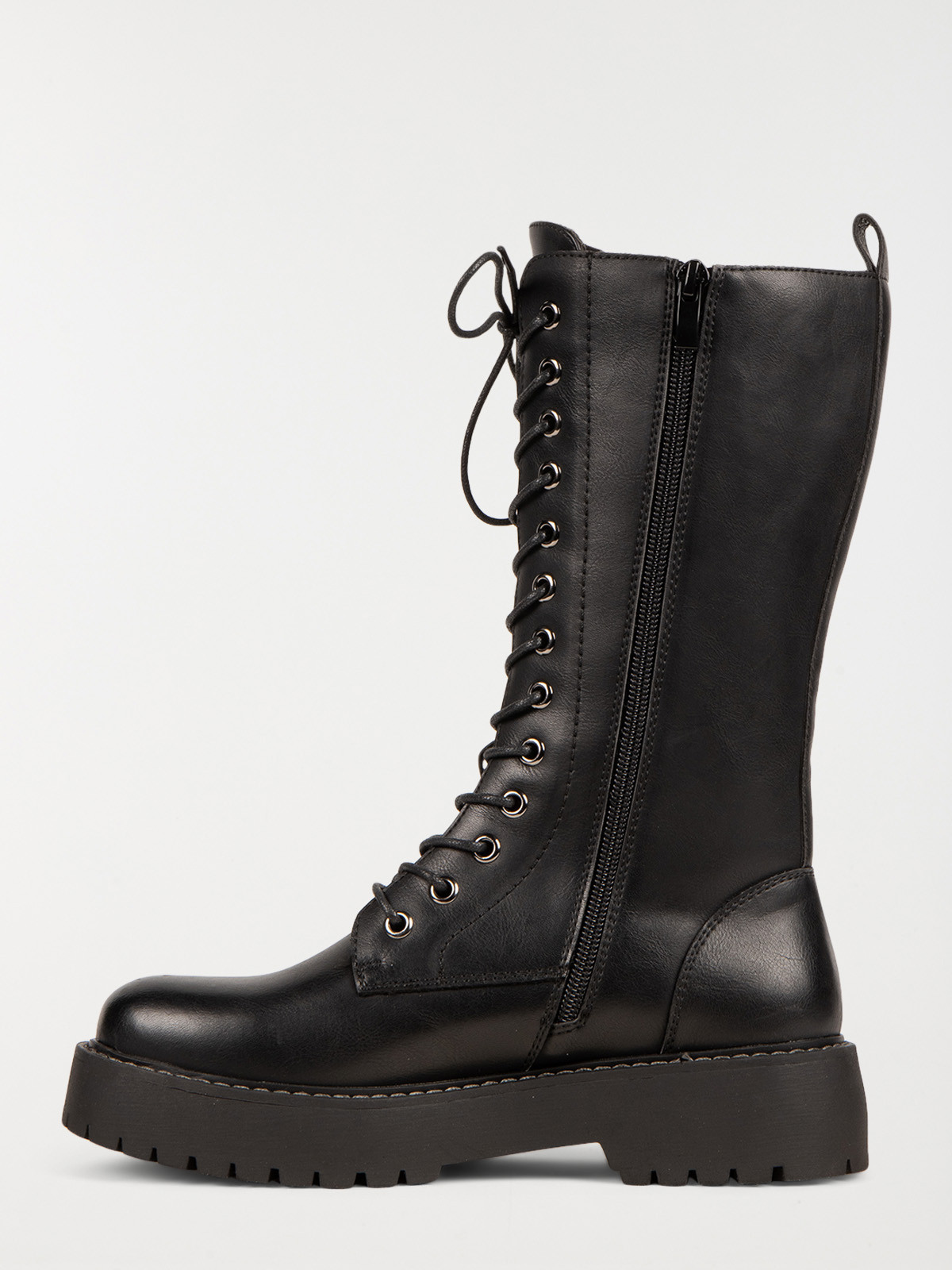 Bottines plates lacete femme (36-41)