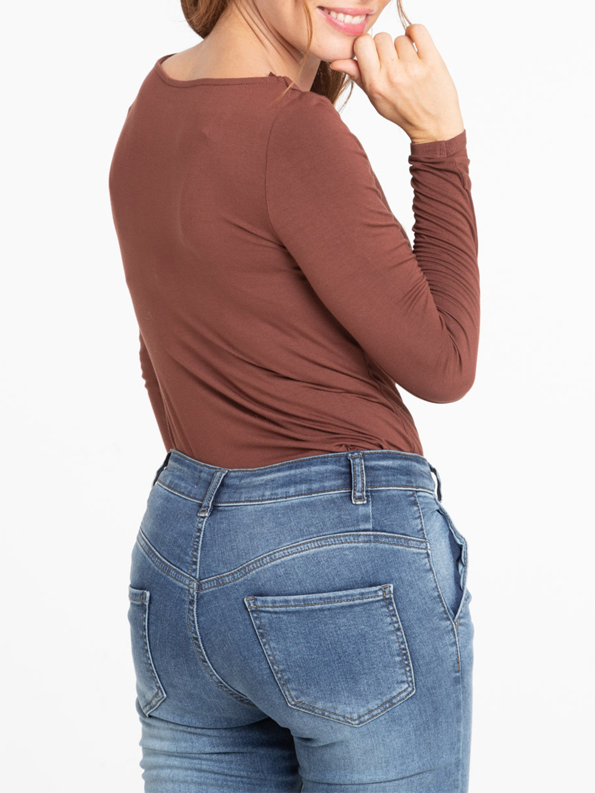 T-shirt col V dentelle brunette femme