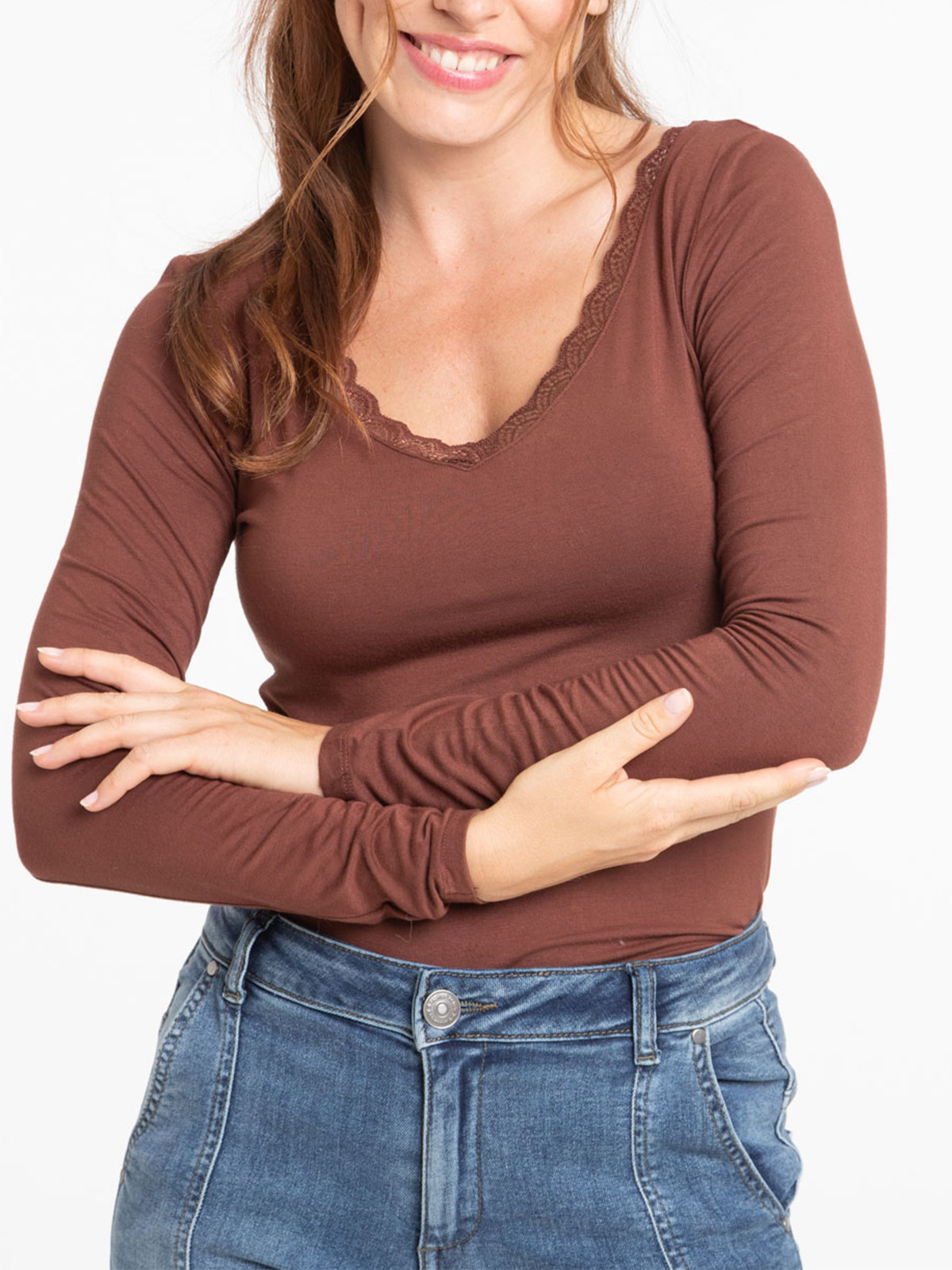 T-shirt col V dentelle brunette femme