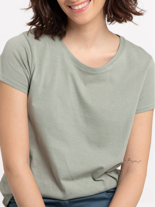 T-shirt tilleul grisé...