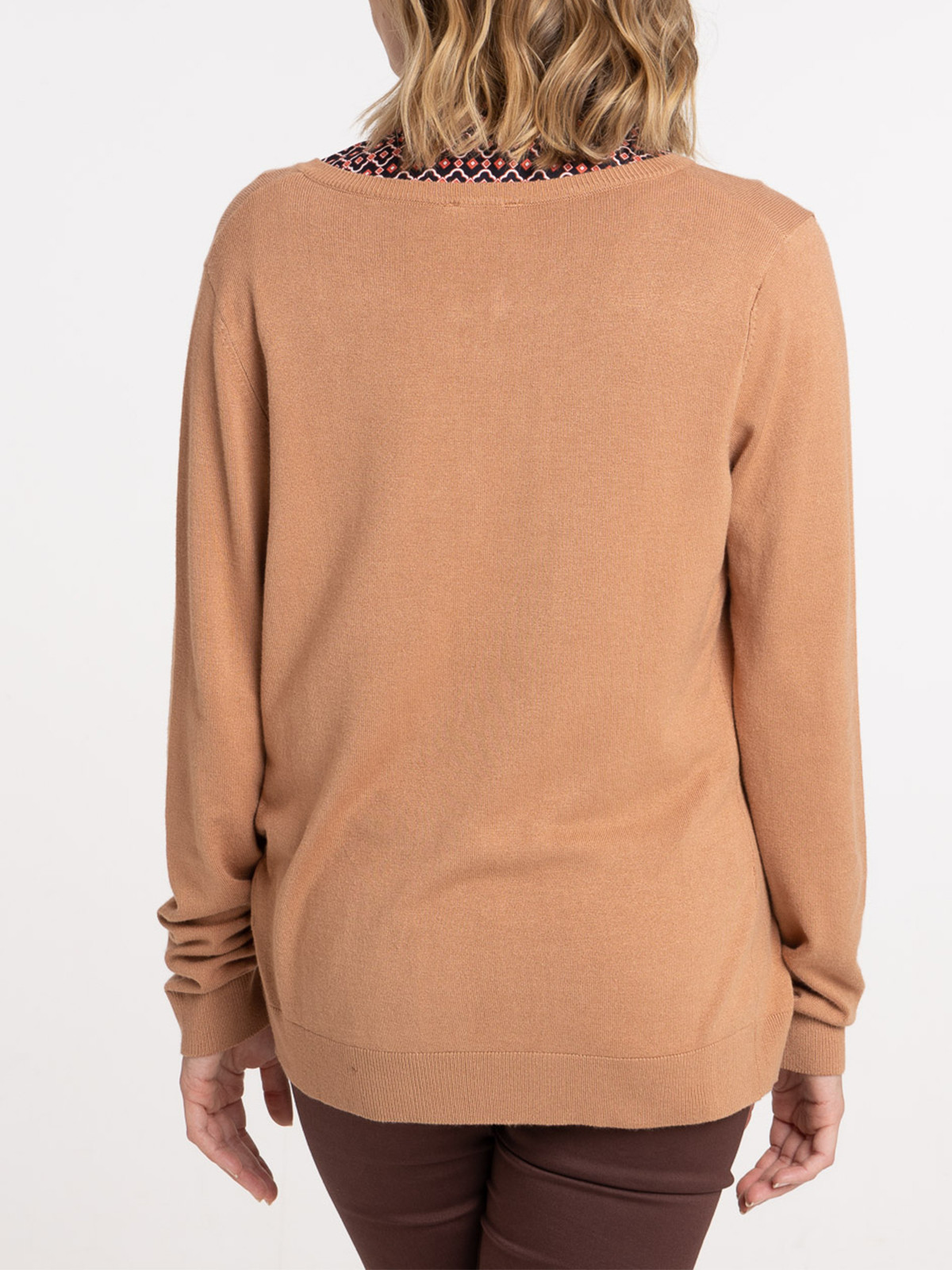 Gilet fin boutonné croissant femme