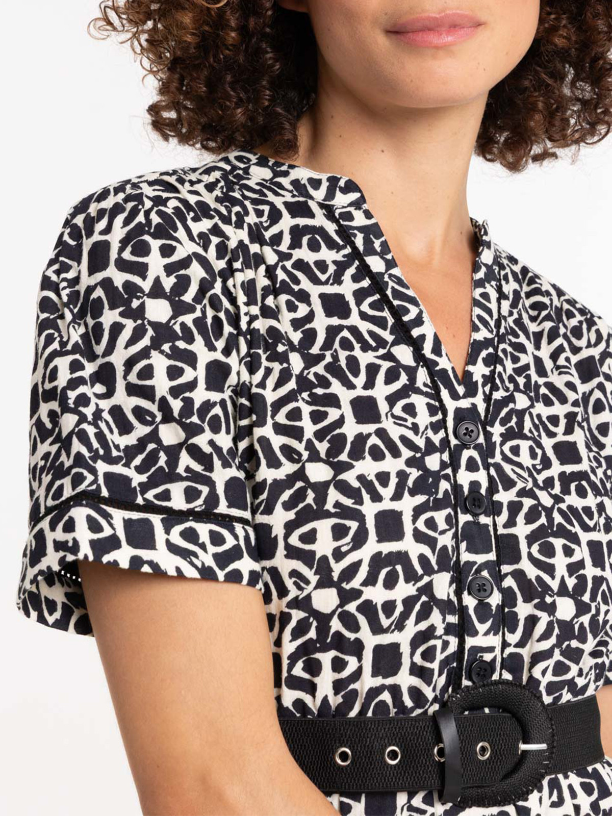 Robe imprimée avec ceinture femme