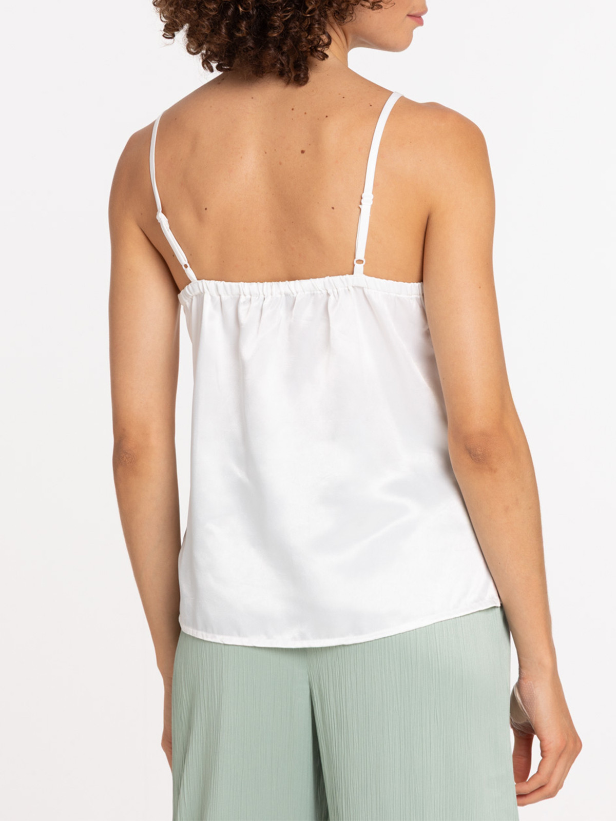 Top satin blanc cassé femme