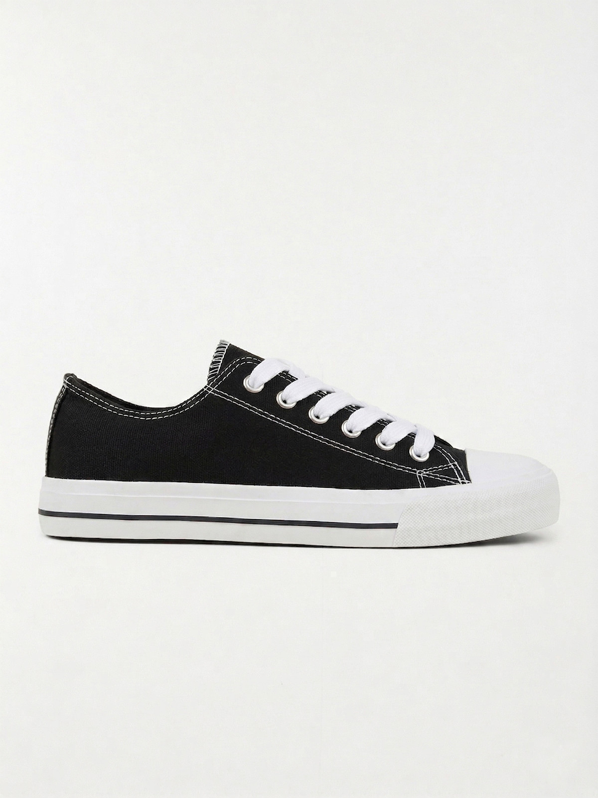 Tennis toile femme noire (36-41) Tennis toile femme noire (36-41)
