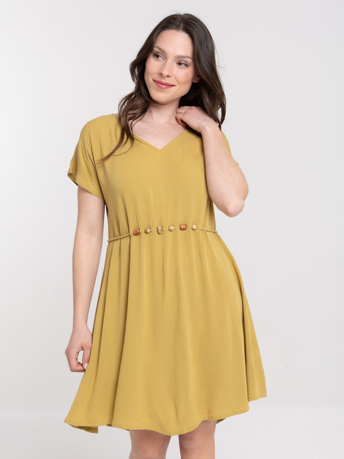 Robe courte femme perles à la taille