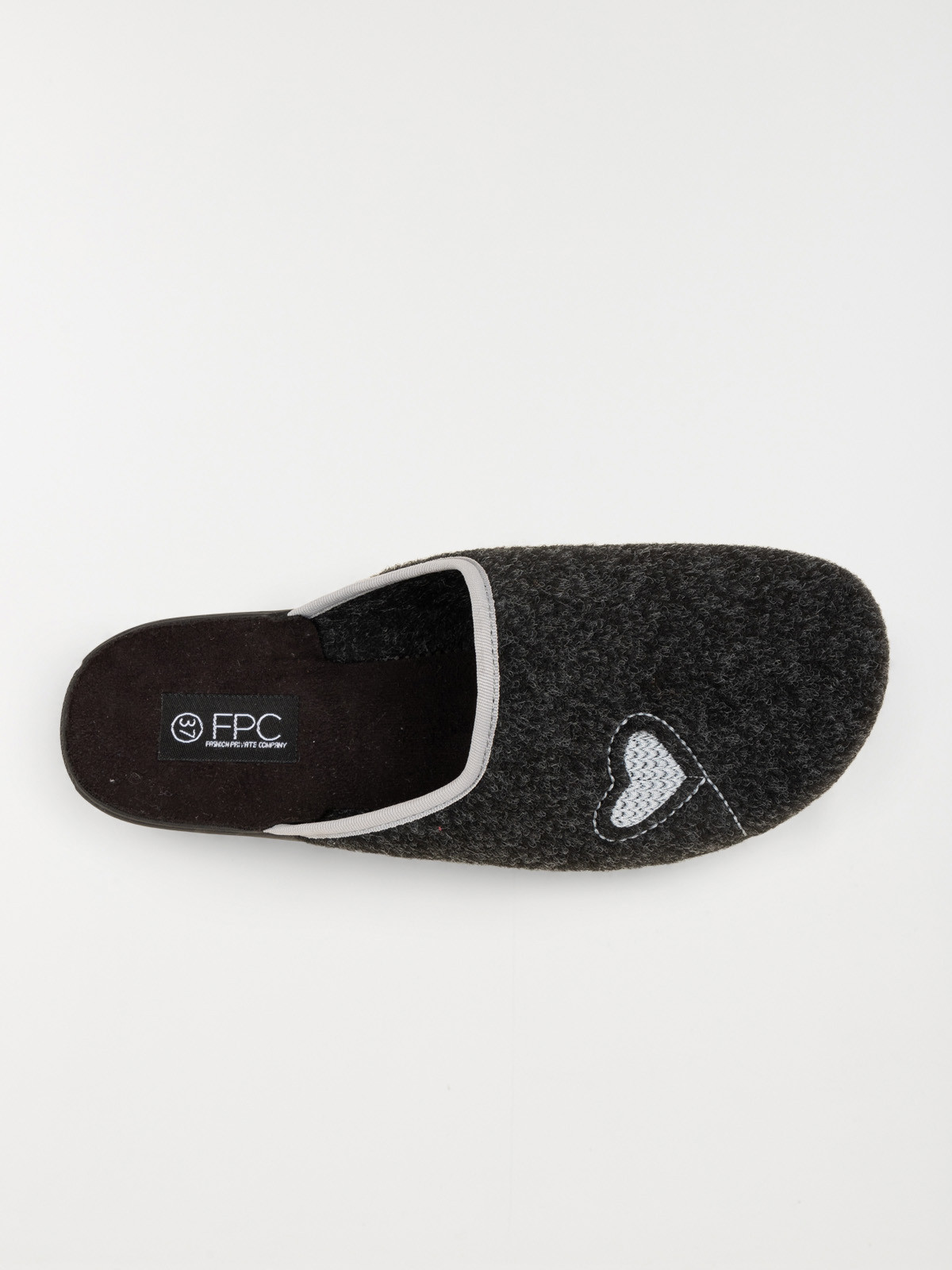 Chausson noir coeur brodé femme (36-41)