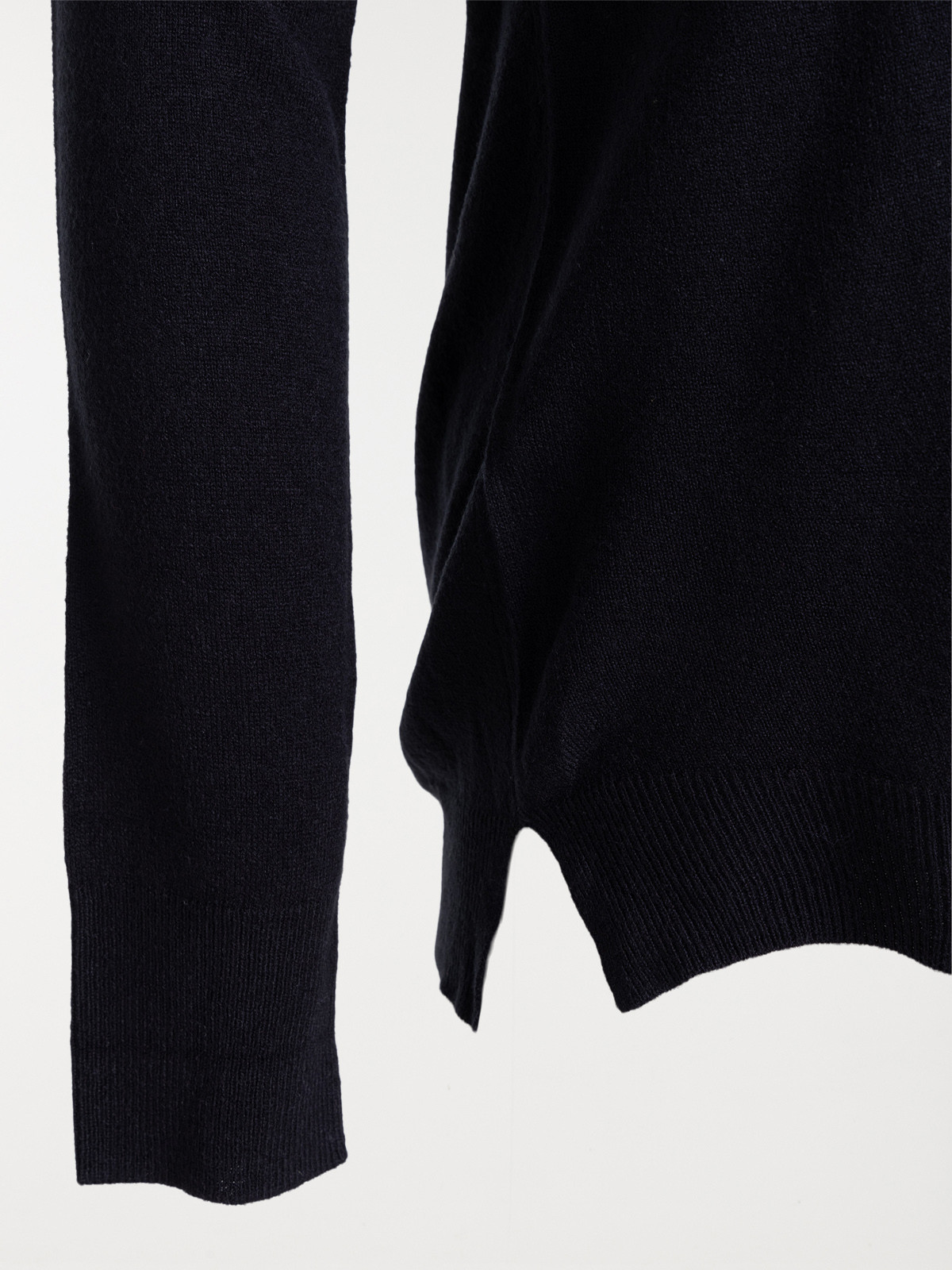 Pull col V noir grande taille femme