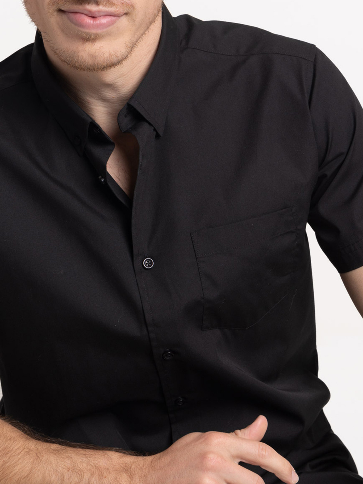 Chemise noire manches courtes homme Chemise noire manches courtes homme