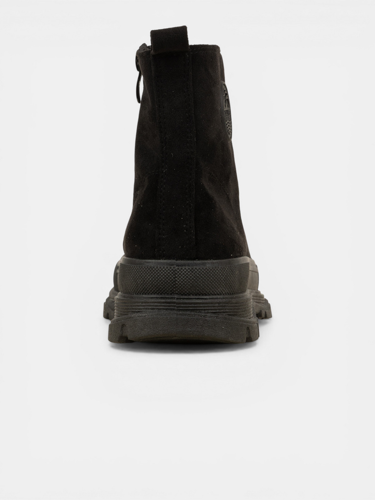 Baskets montantes noires femme (36-41) Baskets montantes noires femme (36-41)