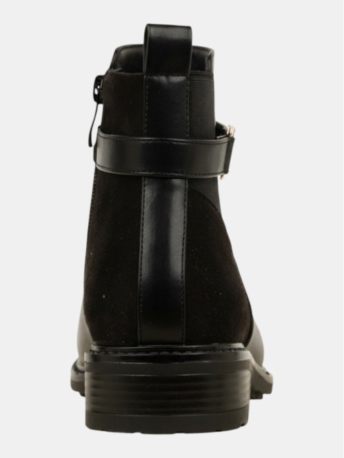 Bottines zippées noires...