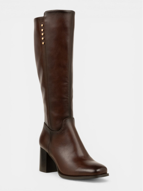 Bottes à talon marrons...