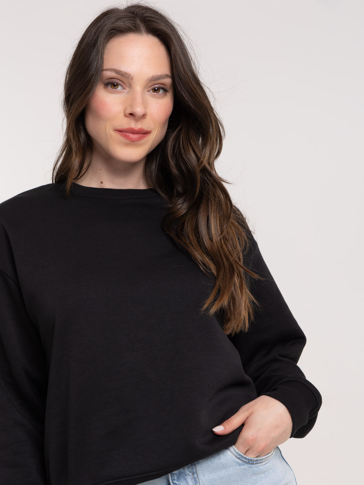 Sweat uni col rond noir femme Sweat uni col rond noir femme