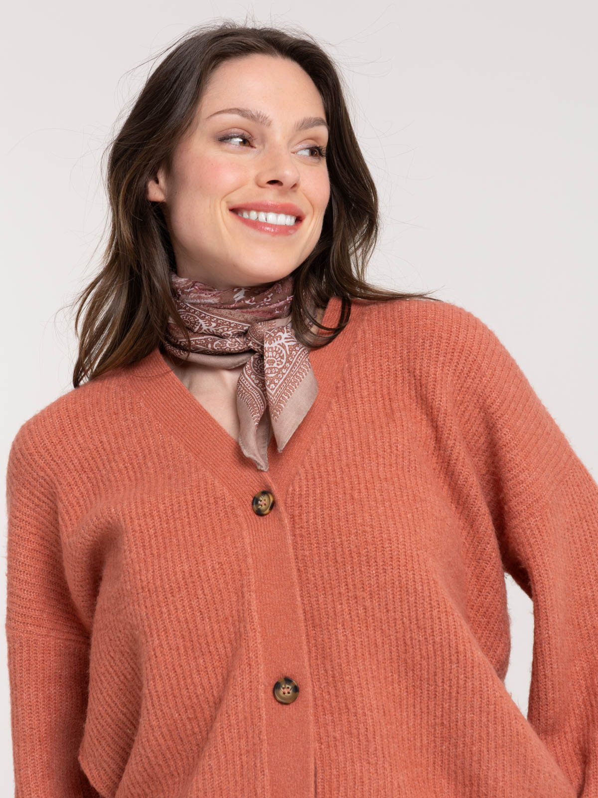 Gilet boutonné col V rosewood femme Gilet boutonné col V rosewood femme