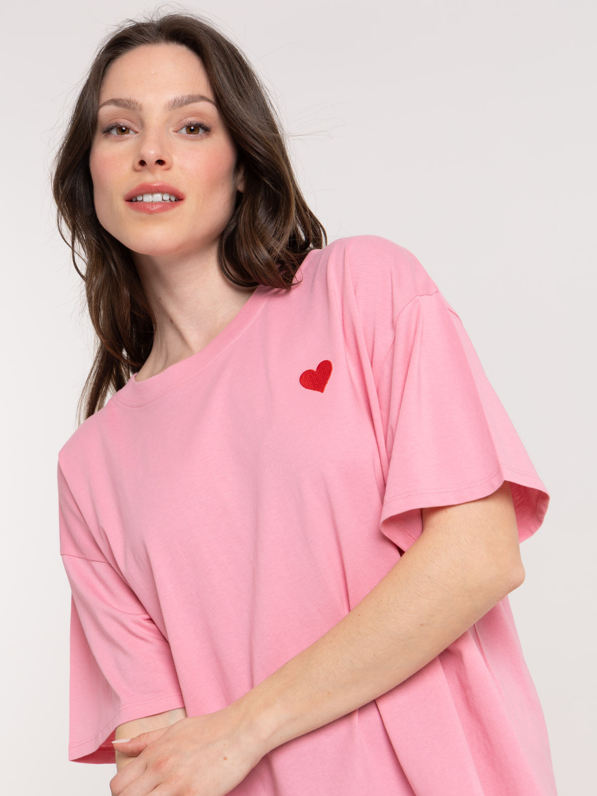 T-shirt coeur brodé femme T-shirt coeur brodé femme