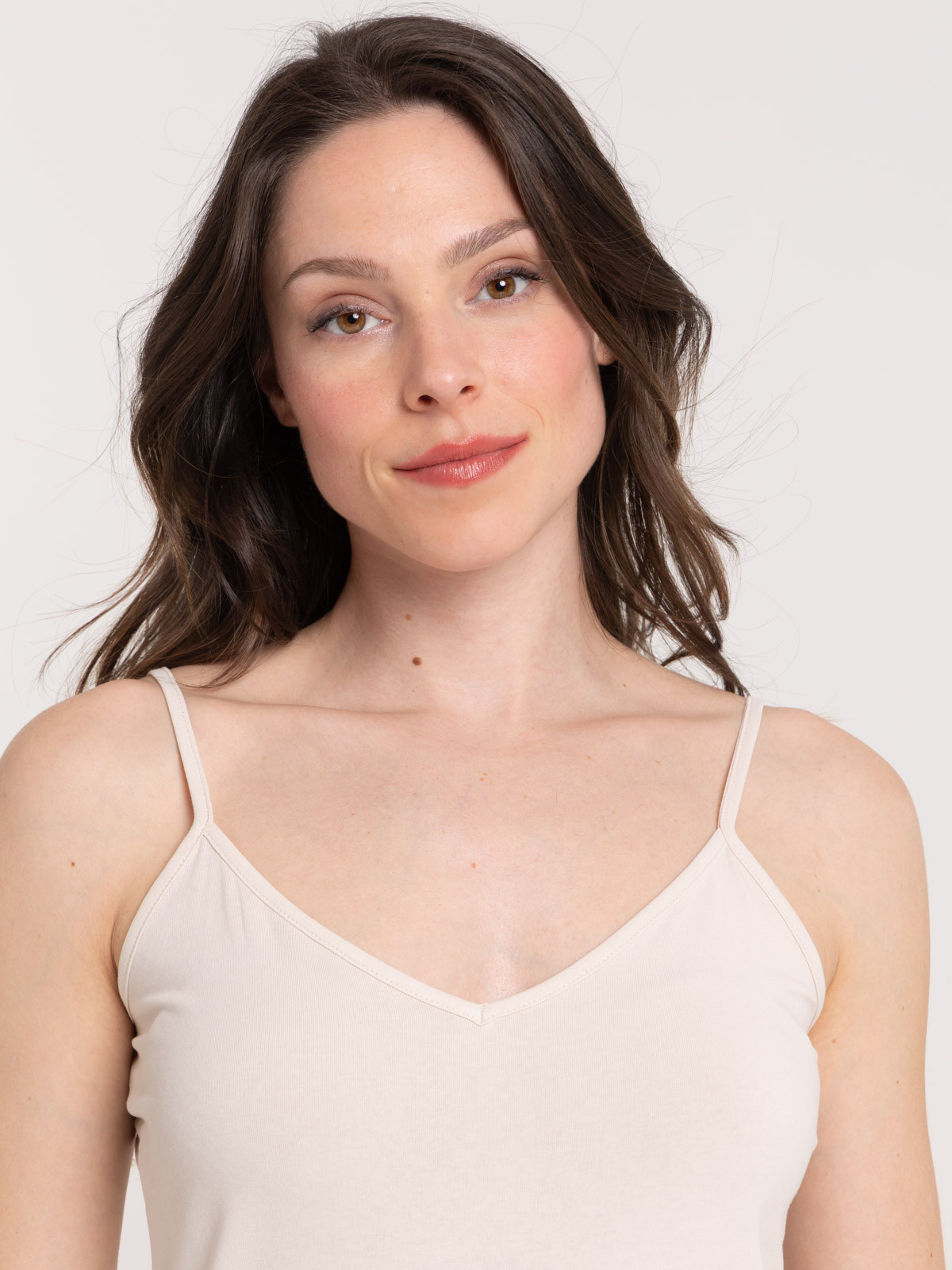 Débardeur col V beige femme